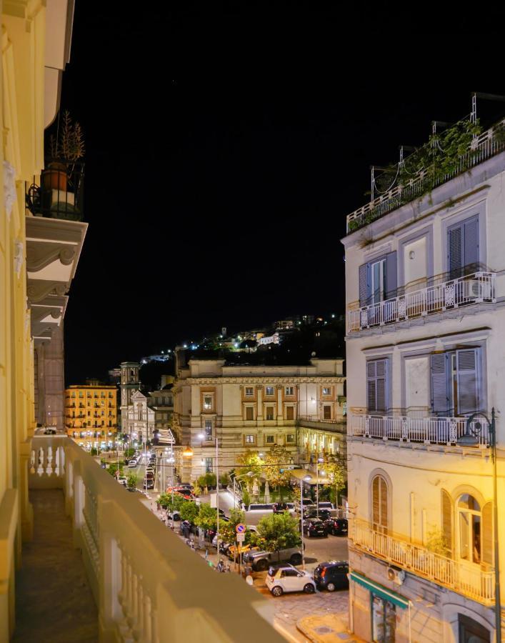 Fepa Place Design Apartments Napoli Bagian luar foto
